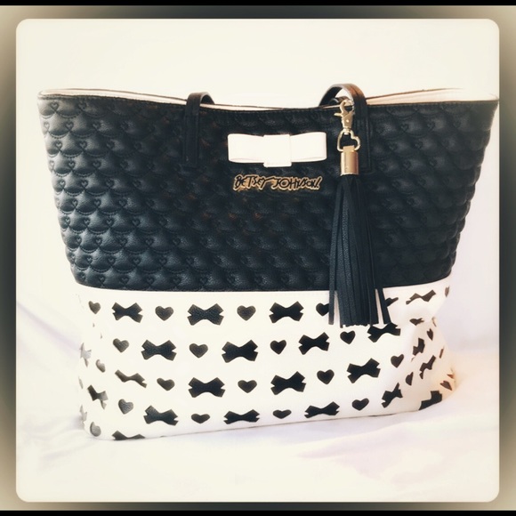 Betsey Johnson Handbags - Betsey Johnson Quilted Tote Satchel Black/Cream